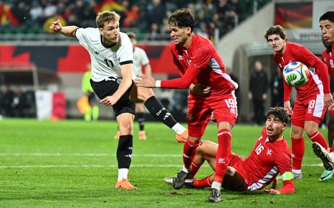 14 11 2025 Soccer international qualifier European Championship Germany GER DEU BRD Malta MLT xwoxzix Nelson Weiper 11, Germany Benjamin Hill 19, Malta Jake Micaleff 16, Malta