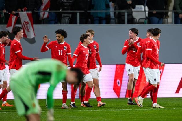 SOCCER - UEFA U21, U 21 EURO quali, AUT vs BEL RIED,AUSTRIA,14.NOV.25 - SOCCER - UEFA European Under-21 Championship 2026, qualifiers, OEFB under-21 international match, Länderspiel, Nationalmannschaft Austria vs Belgium. Image shows the rejoicing of AUT.  GEPAxpictures xChristianxMoser