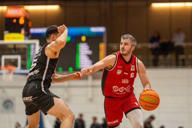 Germany 2 Barmer Basketball Bundesliga Pro A 2025 26, 9 Matchday SBB Baskets Wolmirstedt vs Nürnberg Falcons BC Wolfgang Lakenmacher Halle Magdeburg Martin Bogdanov SBB Baskets Wolmirstedt, 6 Copyright: xTomxLauruschkatx
