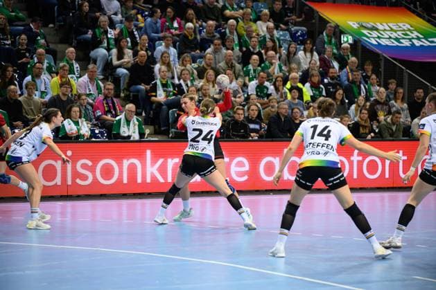 Handball Women EHF European League Women Qualification Round 3 Season 2025 2026 VfL Oldenburg vs HC Dalmatinka Ploce 14 11 2025