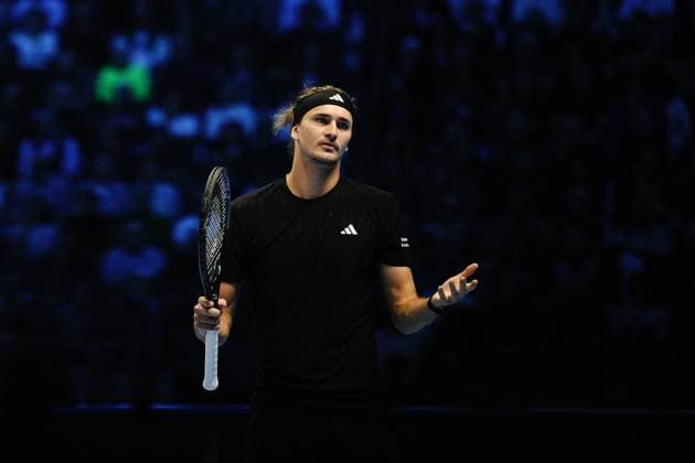 Germany s Alexander Zverev react on the singles tennis match of the ATP, Tennis Herren World Tour Finals against Canada s Felix Auger Aliassimeat the Inalpi Arena in Turin, Italy - Friday, Nov. 14, 2025. -  Copyright: xMarcoxAlpozzi LaPressex
