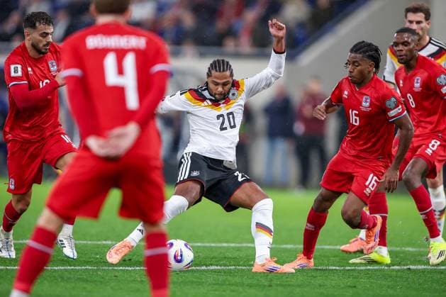 14 11 2025, Football, International match, World Cup Qualification Europe, Germany Luxembourg, Stade de Luxembourg Croix de Gasperich, Luxembourg , Matchday 9, Season 2025 2026 Serge Gnabry GER 20 shooting at goal Regulations prohibit any use of photographs as image sequences and or quasi video Luxembourg