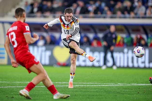14 11 2025, Football, International match, World Cup Qualification Europe, Germany Luxembourg, Stade de Luxembourg Croix de Gasperich, Luxembourg , 9 Matchday, Season 2025 2026 Florian Wirtz GER 17 on shot on goal Goal kick Regulations prohibit any use of photographs as image sequences and or quasi video Luxembourg