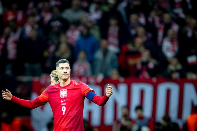 Poland forwarder Robert Lewandowski during the match FOOTBALL EUROPEAN QUALIFIERS POLAND NETHERLANDS at the PGE Narodowy National Stadium for the FIFA World Cup 2026 UEFA Qualifiers Group G Matchday 9 season 2025 2026 in WARSAW, Poland on 14 november 2025, photo by Stefan Koops EYE4images DeFodi Images