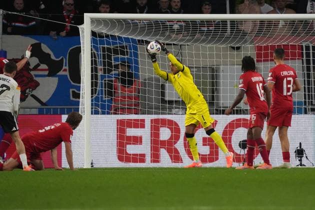 Parade Goalkeeper Anthony Moris Luxembourg, 1 Luxembourg 14 11 2025 Luxembourg vs Germany, World Cup Qualification