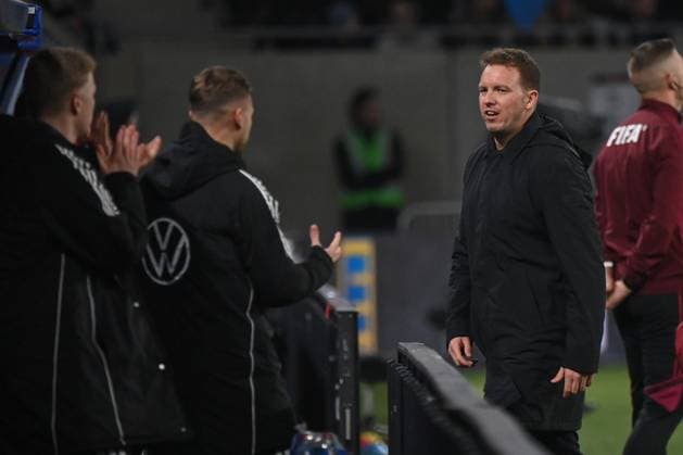 14.11.2025, xjrdrx, Fussball, WM-Qualifikation 2026 Luxemburg - Deutschland emspor, v.l. Julian Nagelsmann (Deutschland, Trainer) enttaeuscht, enttäuscht, schaut enttaeuscht, niedergeschlagen, disappointed (DFL DFB REGULATIONS PROHIBIT ANY USE OF PHOTOGRAPHS as IMAGE SEQUENCES and or QUASI-VIDEO) Luxemburg *** 14 11 2025, xjrdrx, Football, World Cup Qualification 2026 Luxembourg Germany emspor, v l Julian Nagelsmann Germany, coach disappointed, disappointed, looks disappointed DFL DFB REGULATIONS PROHIBIT ANY USE OF PHOTOGRAPHS as IMAGE SEQUENCES and or QUASI VIDEO Luxembourg