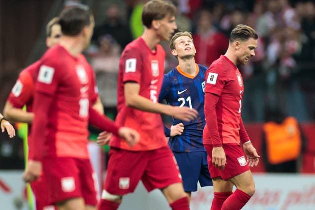 WARSCHAU , 14-11-2025 , PGE National Stadium, season 2025 2026 , FIFA World Cup, WM, Weltmeisterschaft, Fussball Qualifier between Poland and The Netherlands. Pictures shows Netherlands player Frenkie de Jong Poland - Netherlands  x32021513x Copyright: