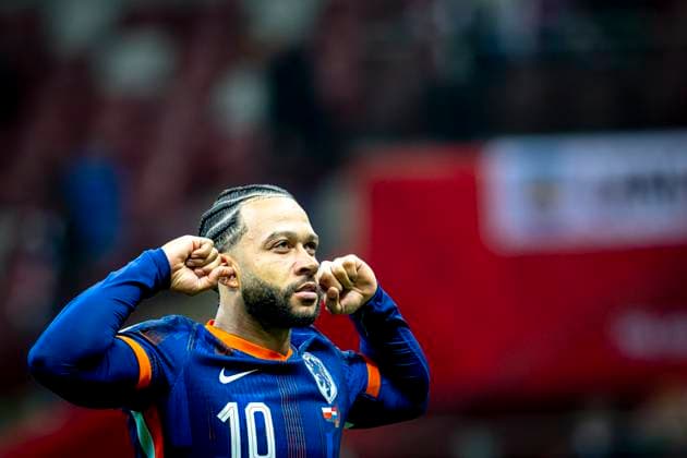 Netherlands forwarder Memphis Depay celebrating the goal during the match FOOTBALL EUROPEAN QUALIFIERS POLAND NETHERLANDS at the PGE Narodowy National Stadium for the FIFA World Cup 2026 UEFA Qualifiers Group G Matchday 9 season 2025 2026 in WARSAW, Poland on 14 november 2025, photo by Stefan Koops EYE4images DeFodi Images