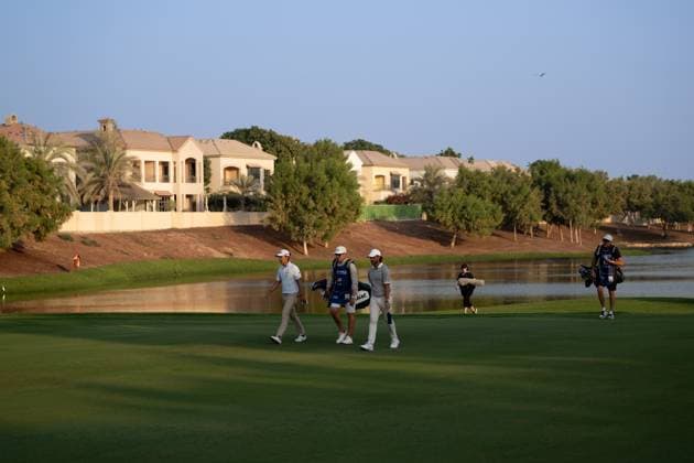 Michael Kim USA , Tommy Fleetwood ENG Round 2 of the DP World Tour Championship 2025, held at the Jumeirah Golf Estate, Earth Course, Dhabi, United Arab Emerites 13 16 November 2025 Dubai United Arab Emerites DP World Tour, Dp World Tour Championship 2025, Golf x11290x  Copyright: xWilliamxBrodin TTx DP World Tour Championship 2025