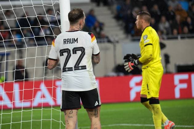 14 11 2025, xhettx, Football World Cup Qualification 2026, Luxembourg Germany v l David Raum Germany, 22 DFL DFB REGULATIONS PROHIBIT ANY USE OF PHOTOGRAPHS as IMAGE SEQUENCES and or QUASI VIDEO Luxembourg