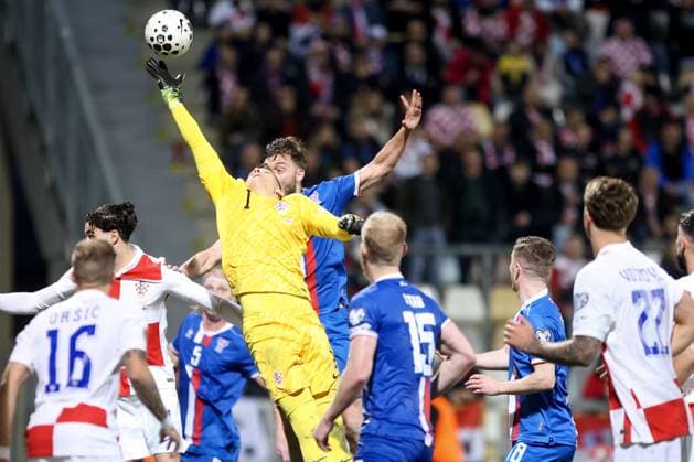 Croatia v Faroe Islands - FIFA World Cup, WM, Weltmeisterschaft, Fussball 2026 Qualifier RIJEKA, CROATIA - NOVEMBER 14: Dominik Livakovic saves a goal during the FIFA World Cup 2026 qualifier match between Croatia and Faroe Islands at HNK Rijeka Stadium on November 14, 2025 in Rijeka, Croatia.  NelxPavletic PIXSELL