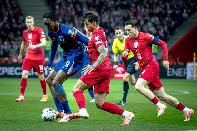 Debute of Netherlands forwarder Emmanuel Emegha during the match FOOTBALL EUROPEAN QUALIFIERS POLAND NETHERLANDS at the PGE Narodowy National Stadium for the FIFA World Cup 2026 UEFA Qualifiers Group G Matchday 9 season 2025 2026 in WARSAW, Poland on 14 november 2025, photo by Stefan Koops EYE4images DeFodi Images