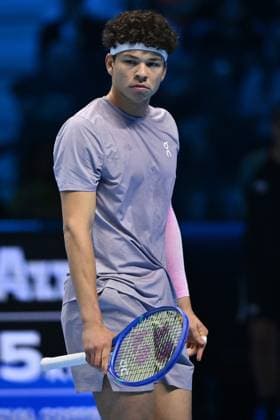 TENNIS - Internazionali di Tennis - Nitto ATP, Tennis Herren Finals 2025 Ben Shelton (USA) during the singles match between Jannik Sinner (ITA) and Ben Shelton (USA) during day six of the Nitto ATP Finals 2025 at Inalpi Arena on November 14, 2025 in Turin, Italy Turin Italy  Copyright: xIPAxSport ABACAx