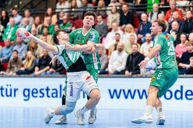 f l Matej Klima SC DHfK Leipzig, 13 , Philipp Vorlicek GWD Minden, 22 , Tom Bergner GWD Minden, 28 GER, GWD Minden vs SC DHfK Leipzig, Handball, 1 Bundesliga, Matchday 12, Season 2025 2026, 14 11 2025 GER, GWD Minden vs SC DHfK Leipzig, Handball, 1 Bundesliga, Matchday 12, Season 2025 2026, 14 11 2025 Luebbecke Copyright: xEibner-Pressefoto JanxRollingerx EP_JSK
