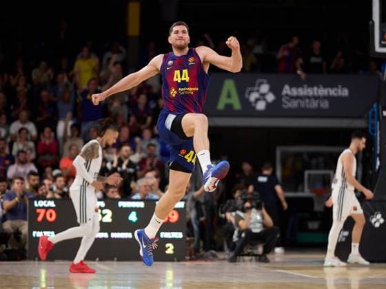 November 14, 2025, Barcelona, Barcelona, Spain: Joel Parra of FC Barcelona, Barca celebrates 3 points during the EuroLeague regular season game between FC Barcelona and Virtus Bologna at Palau Blaugrana, Barcelona, Spain, on November 14, 2025 Barcelona Spain - ZUMAr232 20251114_zsp_r232_072 Copyright: xDavidxRamirezx