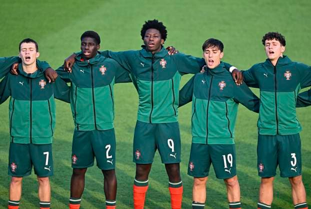 Portugal v Belgium : Round of 32- FIFA U-17 World Cup Qatar 2025 Starting players of Portugal line up prior to the FIFA U-17 World Cup Qatar 2025 Round of 32 match between Portugal and Belgium in Doha, Qatar, on November 14, 2025. DOHA Qatar Copyright: xNOUSHADxTHEKKAYILx