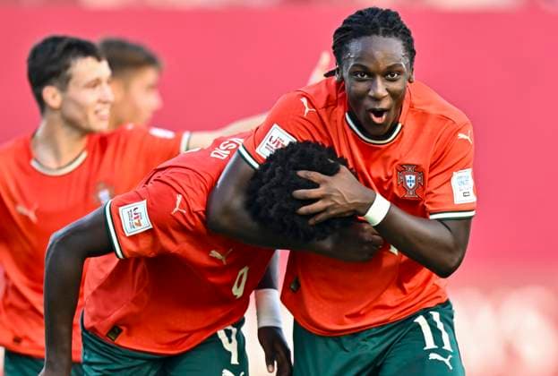Portugal v Belgium : Round of 32- FIFA U-17 World Cup Qatar 2025 Anisio Cabral (L) of Portugal celebrates after scoring the second goal during the FIFA U-17 World Cup Qatar 2025 Round of 32 match between Portugal and Belgium in Doha, Qatar, on November 14, 2025. DOHA Qatar Copyright: xNOUSHADxTHEKKAYILx
