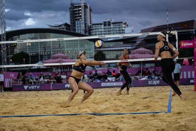 Beach Volleyball World Championships Adelaide, Australia 14 11 2025 ADELAIDE, AUSTRALIA NOVEMBER 14 Melanie Paul Player 1, GER , Lea Sophie Kunst Player 2 during the Beach Volleyball World Championships at Adelaide on November 14, 2025 in Adelaide, Australia Copyright: xBEAUTIFULxSPORTS PeterxWeberx