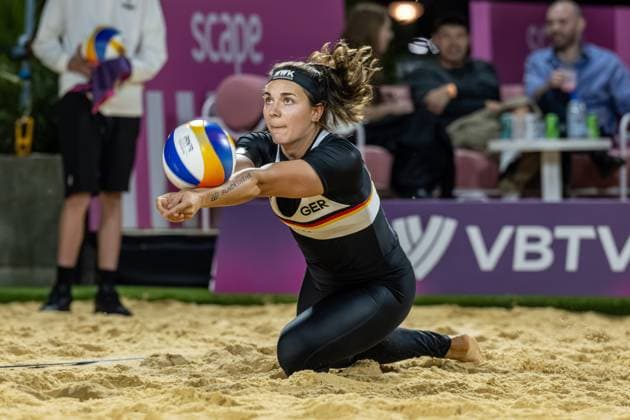 Beach Volleyball World Championships Adelaide, Australia 14 11 2025 ADELAIDE, AUSTRALIA NOVEMBER 14 Anna Lena Grüne Player 2, GER during the Beach Volleyball World Championships at Adelaide on November 14, 2025 in Adelaide, Australia Copyright: xBEAUTIFULxSPORTS PeterxWeberx