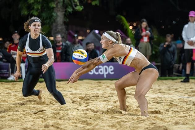 Beach Volleyball World Championships Adelaide, Australia 14 11 2025 ADELAIDE, AUSTRALIA NOVEMBER 14 Sandra Ittlinger Player 1, GER , Anna Lena Grüne Player 2 during the Beach Volleyball World Championships at Adelaide on November 14, 2025 in Adelaide, Australia Copyright: xBEAUTIFULxSPORTS PeterxWeberx