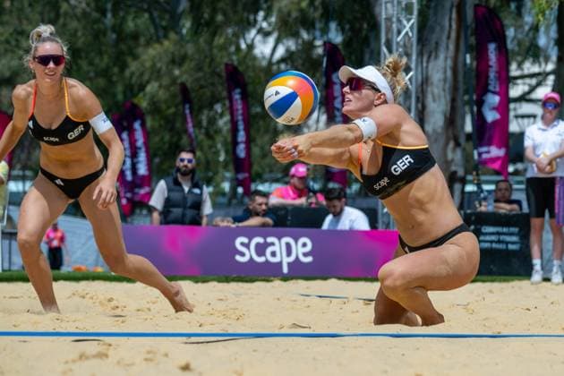 Beach Volleyball World Championships Adelaide, Australia 15 11 2025 ADELAIDE, AUSTRALIA NOVEMBER 15 Linda Bock Player 1, GER , Louisa Lippmann Player 2 during the Beach Volleyball World Championships at Adelaide on November 15, 2025 in Adelaide, Australia Copyright: xBEAUTIFULxSPORTS PeterxWeberx