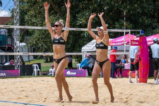Beach Volleyball World Championships Adelaide, Australia 15 11 2025 ADELAIDE, AUSTRALIA NOVEMBER 15 Louisa Lippmann Player 2, GER , Linda Bock Player 1 during the Beach Volleyball World Championships at Adelaide on November 15, 2025 in Adelaide, Australia Copyright: xBEAUTIFULxSPORTS PeterxWeberx