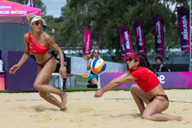 Beach Volleyball World Championships Adelaide, Australia 15 11 2025 ADELAIDE, AUSTRALIA NOVEMBER 15 Brandie Wilkerson Player 2, CAN , Melissa Humana Paredes Player 1 during the Beach Volleyball World Championships at Adelaide on November 15, 2025 in Adelaide, Australia Copyright: xBEAUTIFULxSPORTS PeterxWeberx