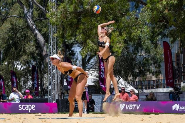 Beach Volleyball World Championships Adelaide, Australia 15 11 2025 ADELAIDE, AUSTRALIA NOVEMBER 15 Louisa Lippmann Player 2, GER , Linda Bock Player 1 during the Beach Volleyball World Championships at Adelaide on November 15, 2025 in Adelaide, Australia Copyright: xBEAUTIFULxSPORTS PeterxWeberx