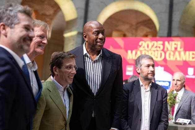 American football, NFL, basketball legend Magic Johnson at Madrid Game