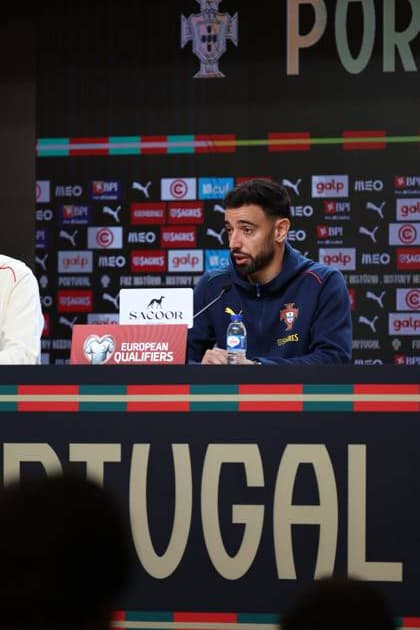 Bruno Fernandes during the press conference, PK, Pressekonferenz ahead of the match between Portugal and Armenia, valid for qualification for the 2026 World Cup at Estadio do Drag‹o on 15 November 2026 Porto Estadio do Dragao Porto Portugal Copyright: xIMAGOx xPRIMExSPORTSxIMAGESx xFILIPExOLIVEIRAx