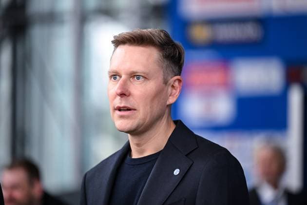 15 11 2025, Football, Test match, Season 2025 2026, General Meeting 2025 FC Schalke 04, Candidate Supervisory Board Johannes Struckmeier FC Schalke 04 xRHR PHOTO YYx Copyright: KROEGER RHR-FOTOx RHR-FOTO YY