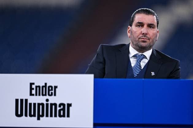 15 11 2025, Football, Test match, Season 2025 2026, General Meeting 2025 FC Schalke 04, Member of the Supervisory Board Ender Ulupinar FC Schalke 04 xRHR PHOTO YYx Copyright: KROEGER RHR-FOTOx RHR-FOTO YY