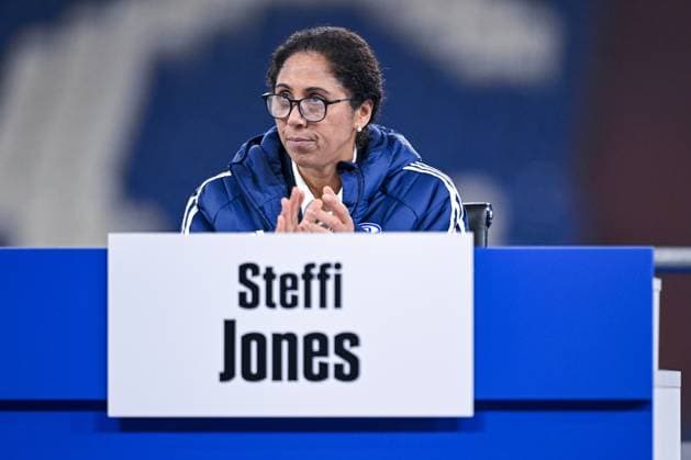 15 11 2025, Football, Test match, Season 2025 2026, General Meeting 2025 FC Schalke 04, Member of the Supervisory Board Steffi Jones FC Schalke 04 xRHR PHOTO YYx Copyright: KROEGER RHR-FOTOx RHR-FOTO YY