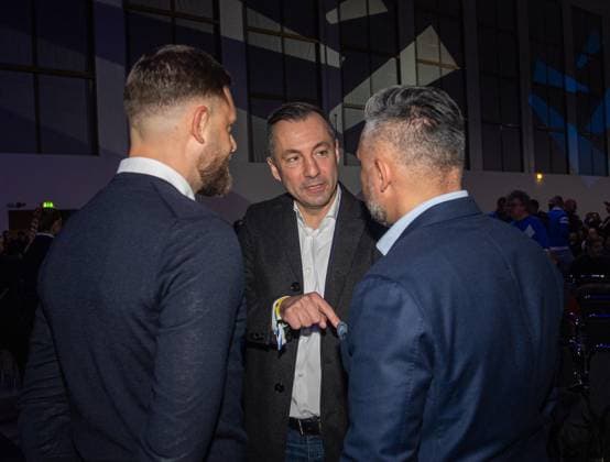 Football, Men, Season 2025 26, Hertha BSC, Annual General Meeting at Messe Berlin, from l to r Presidium member Niklas Lohse, Managing Director Ralf Huschen Hertha BSC , Presidium member Ferhat Dogru, 15 11 2025, Copyright: xSebastianxRäppold MatthiasxKochx