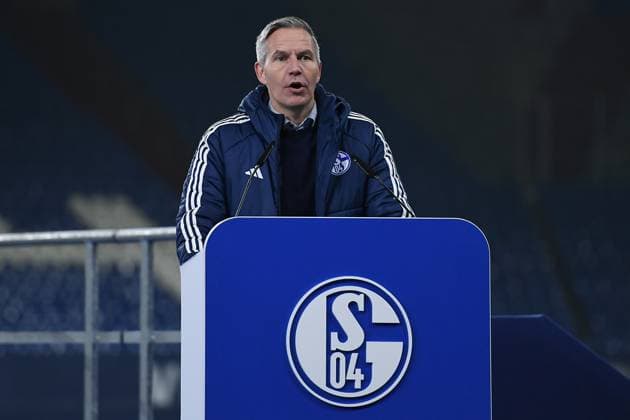 Soccer 2 Bundesliga General Meeting of FC Schalke 04 on 15 11 2025 in the Veltins Arena in Gelsenkirchen Axel Hefer Chairman of the Supervisory Board Schalke xRx