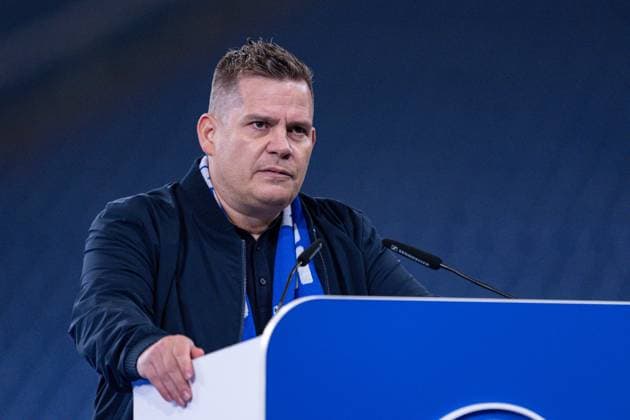 15 11 2025, Football, Test match, Season 2025 2026, General Meeting 2025 FC Schalke 04, Candidate Supervisory Board Raphael Brinkert FC Schalke 04 xRHR PHOTO YYx Copyright: KROEGER RHR-FOTOx RHR-FOTO YY