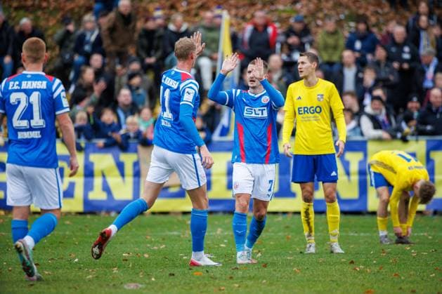 Goal celebration 0 1 left Goal scorer Emil Frost Holten Rostock with Nico Neidhart Rostock GER, Penzliner SV vs FC Hansa Rostock, Football, Men, Landespokal Lübzer Pilscup, Round of 16, Season 2025 2026, 15 11 2025 Penzlin Data Experts Sportpark Mecklenburg Vorpommern Germany