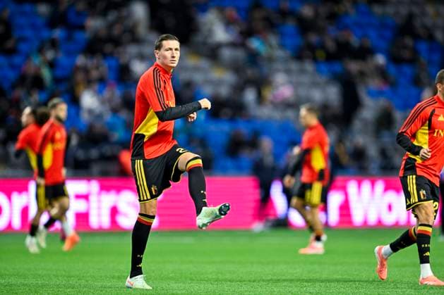 Kazakhstan v Belgium - FIFA World Cup, WM, Weltmeisterschaft, Fussball 2026 UEFA Qualifiers NUR-SULTAN, KAZAKHSTAN - NOVEMBER 15 : Vanaken Hans midfielder of Belgium warming up during the FIFA World Cup 2026 UEFA European Qualifiers group J match between Kazakhstan and Belgium on November 15, 2025 in Nur-Sultan, Kazakhstan, 15 11 2025 Nur-Sultan Kazakhstan  Copyright: xJanxDexMeuleneirx
