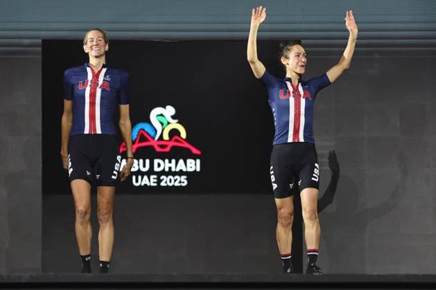 2025 UCI Cycling Esports World Championships powered by MyWhoosh Picture by Alex Whitehead SWpix.com - 15 11 2025 - Cycling - 2025 UCI Cycling Esports World Championships powered by MyWhoosh - Space42 Arena, Abu Dhabi, UAE - Elite Women - Elyse Gallegos (United States) and Kristen Kulchinsky (United States) Abu Dhabi Space42 Arena United Arab Emirates Copyright: x xSWpix.comx(t axPhotographyxHubxLtd)xAlexxWhitehead SWpix.comx SWP-3030-12078