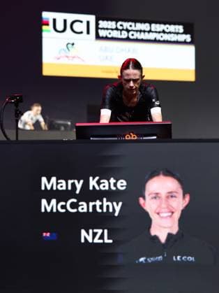 2025 UCI Cycling Esports World Championships powered by MyWhoosh Picture by Alex Whitehead SWpix.com - 15 11 2025 - Cycling - 2025 UCI Cycling Esports World Championships powered by MyWhoosh - Space42 Arena, Abu Dhabi, UAE - Elite Women - Kate McCarthy (New Zealand) Abu Dhabi Space42 Arena United Arab Emirates Copyright: x xSWpix.comx(t axPhotographyxHubxLtd)xAlexxWhitehead SWpix.comx SWP-3030-12083
