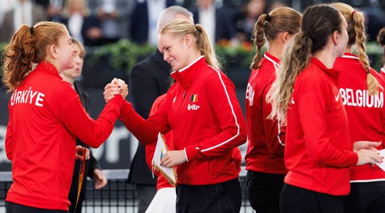 Belgian Jeline Vandromme pictured ahead of the first game between Belgian Costoulas and Turkish Aksu in the Billie Jean King Cup Play-offs, between Belgium and Turkey, on Saturday 15 November 2025 in Ismaning, Germany. PHOTO BENOITxDOPPAGNE  x141768377x