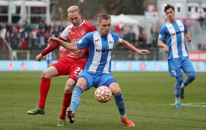 Football, RL Bayern, FC Würzburger Kickers - FV Illertissen