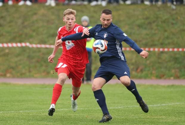 151125 Halle Saale Sachsen Anhalt Leuna Chemie Stadion Sport Football Hallescher FC Halle HFC Regionalliga Nordost 4 Liga Männer Saison 2025 2026 Landespokal Turbine Halle HFC Marc Hesse Turbine Halle Lucas Ehrlich Hallescher FC