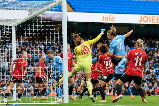Football, England, Women, Manchester City - Manchester United