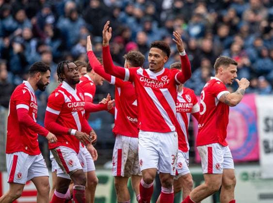 Football, Men, Season 2025 2026, Brandenburg State Cup quarter-final , SV Babelsberg 03 FC Energie Cottbus, Justin Butler Energie Cottbus , Cheering after scoring 2 4, 15 11 2025, Copyright: xSebastianxRäppold MatthiasxKochx