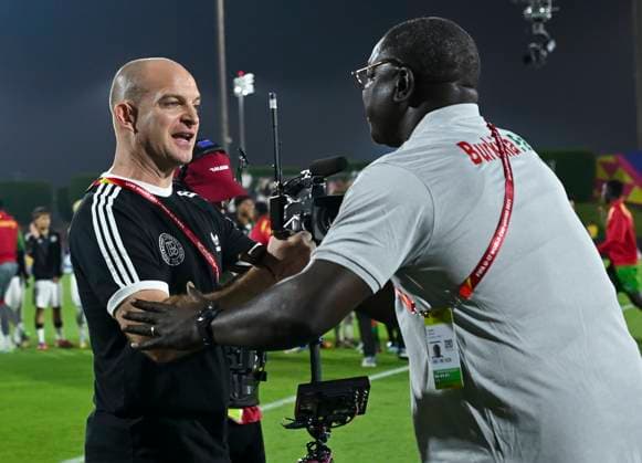 Germany v Burkina Faso: Round of 32- FIFA U-17 World Cup Qatar 2025 Marc-Patrick Meister, (L) head coach of Germany, reacts prior to the FIFA U-17 World Cup Qatar 2025 Round of 32 match between Germany and Burkina Faso in Doha, Qatar, on November 15, 2025. DOHA Qatar Copyright: xNOUSHADxTHEKKAYILx