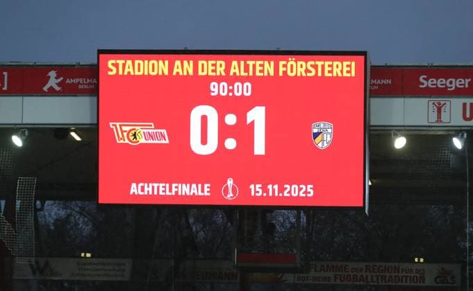 Scoreboard with final result 0 1 Sport Soccer Football DFB Pokal Women Women Round of 16 Season 2025 2026 15 11 2025 1 FC Union Berlin vs FC Carl Zeiss Jena DFL regulations prohibit any use of photographs as image sequences and or quasi video