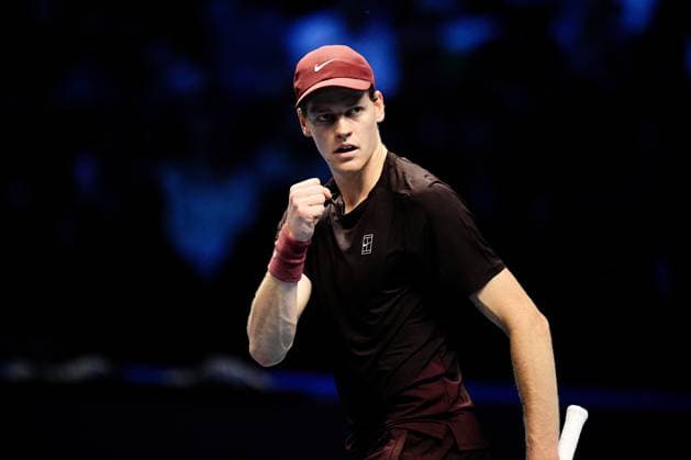 Italy s Jannik Sinner react during the singles semi-finals tennis match of the ATP, Tennis Herren World Tour Finals against Australia s Alex de Minaur at the Inalpi Arena in Turin, Italy - Saturday, Nov. 15, 2025. -  Copyright: xMarcoxAlpozzi LaPressex