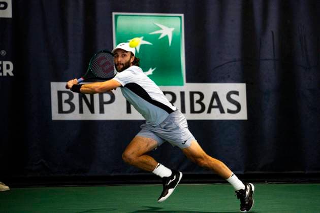 TENNIS : Finale All In Open Auvergne Rhone-Alpes - Decines - 15 11 2025 Finale simple Liam BROADY (GBR) vs Jan-Lennard STRUFF (GER) lors du tournoi ATP, Tennis Herren Challenger 75 au ALL IN Country Club Ã DÃ cines-Charpieu le 15 11 2025. Photo Sandrine Thesillat PeNewZ  Copyright: xSandrinexThesillatx
