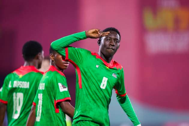 Football FIFA U17, U 17 U 17 World Cup Qatar 2025 Germany vs Burkina Faso Mohamed ZONGO scores the 1 0 for Burkina Faso Joy, emotion, jubilation Copyright: xRedhaxHosnixSegganix